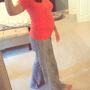 A pea in the pod maternity shirt